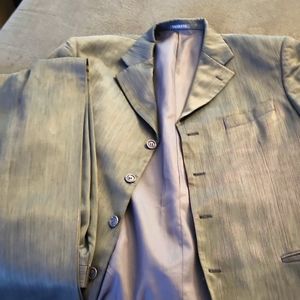 Grey Vanetti Suit 40L